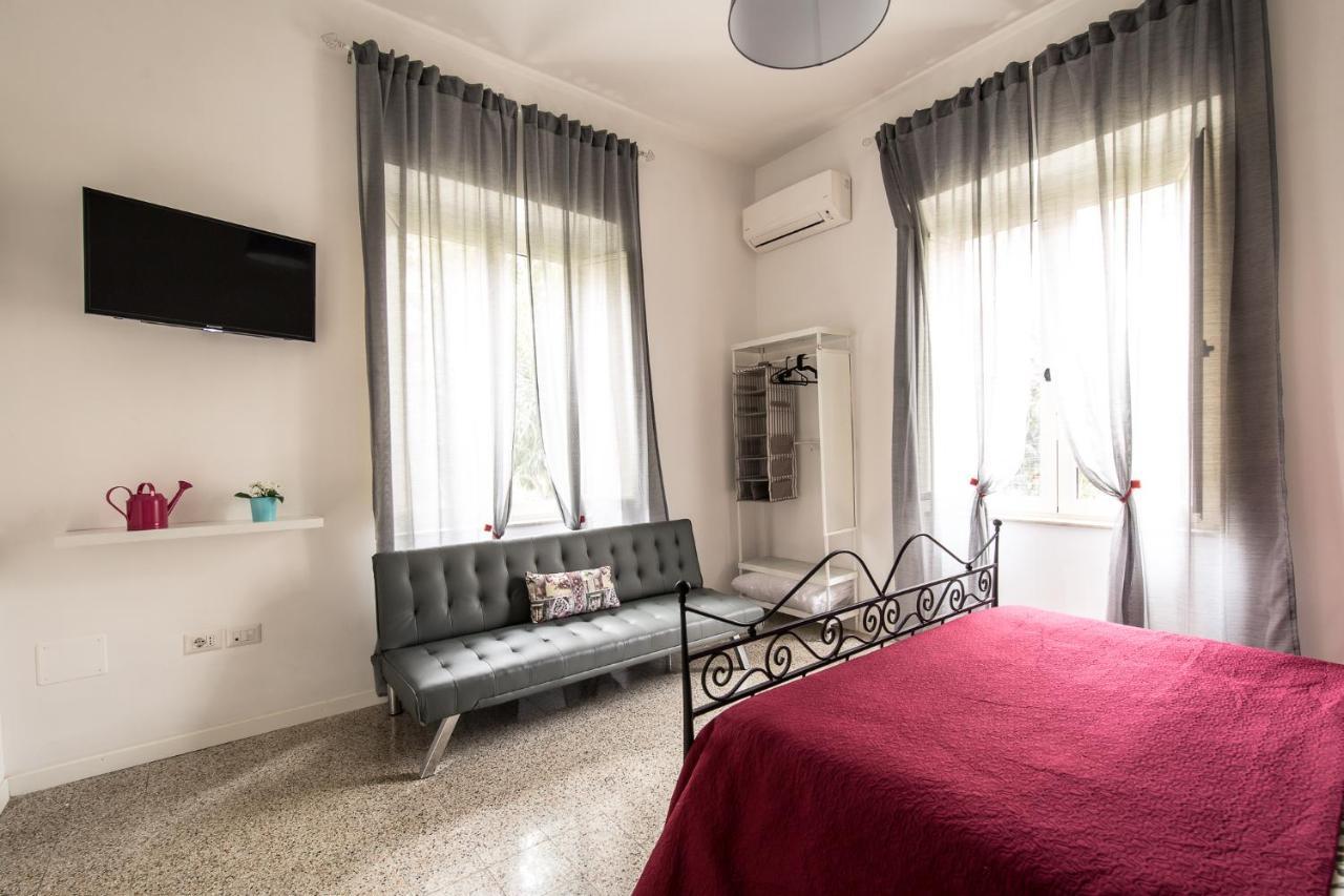 Il Giardino Di Vico Neve Bed and Breakfast Napels Buitenkant foto