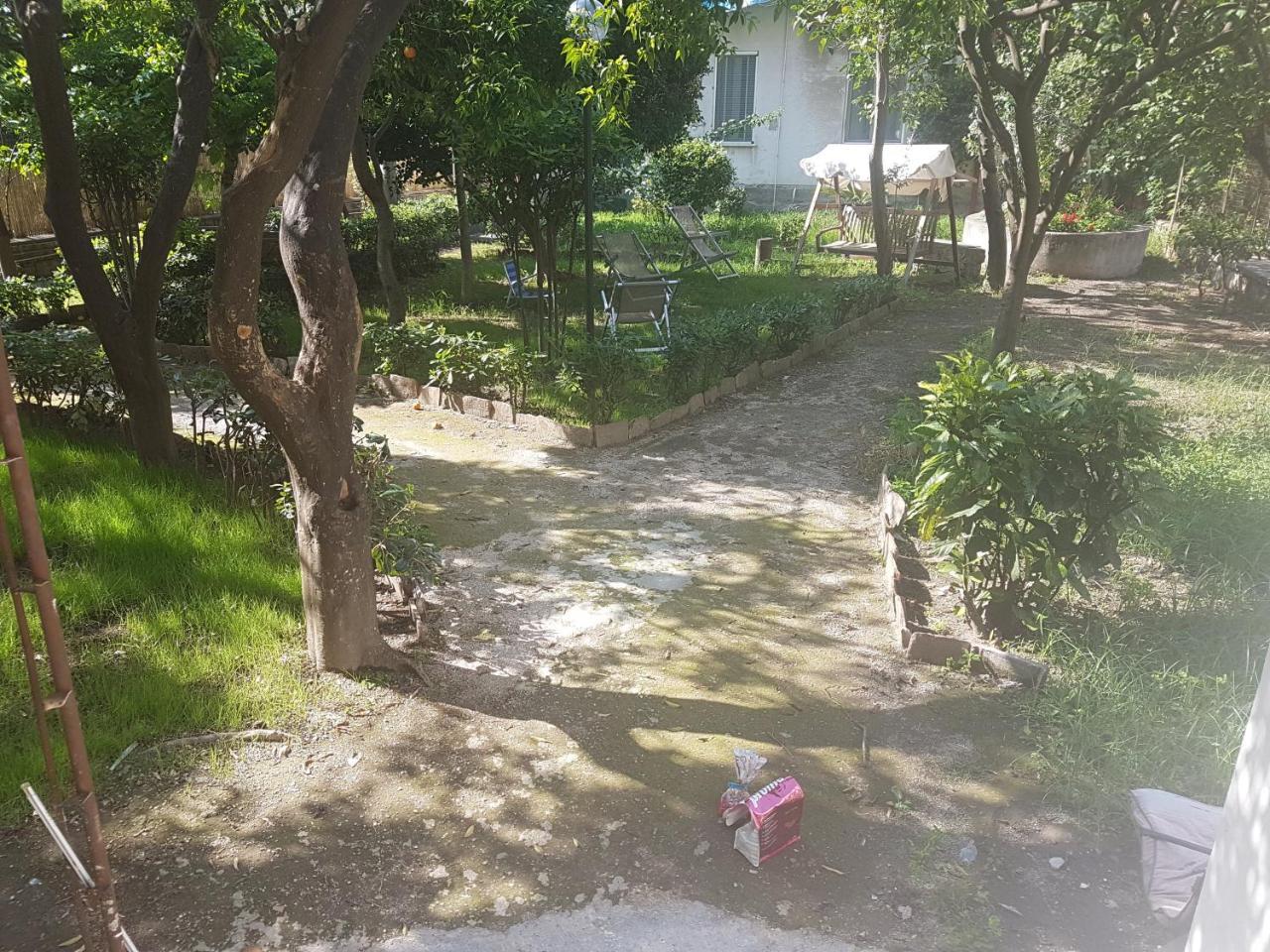 Il Giardino Di Vico Neve Bed and Breakfast Napels Buitenkant foto