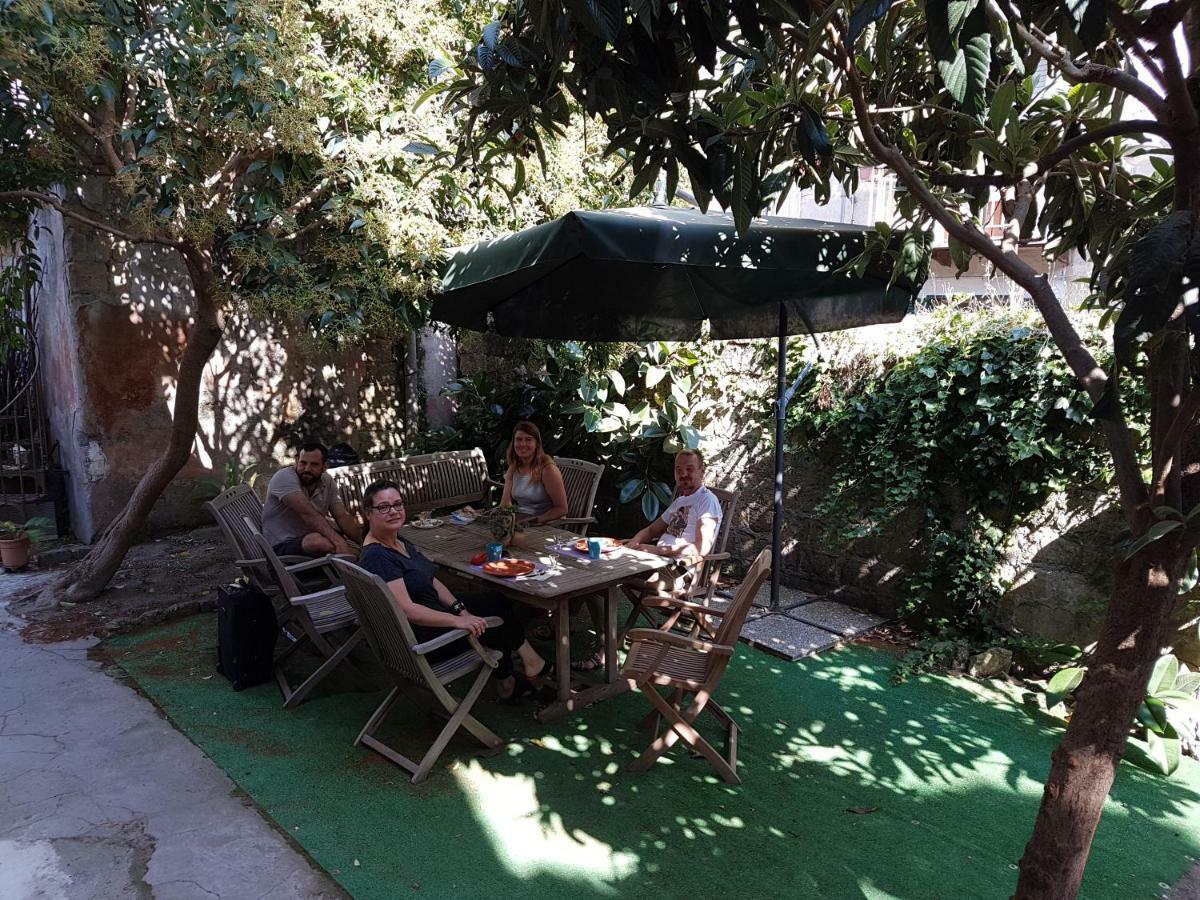 Il Giardino Di Vico Neve Bed and Breakfast Napels Buitenkant foto